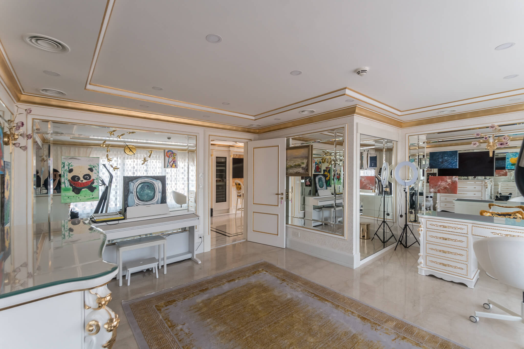 Define Luxury