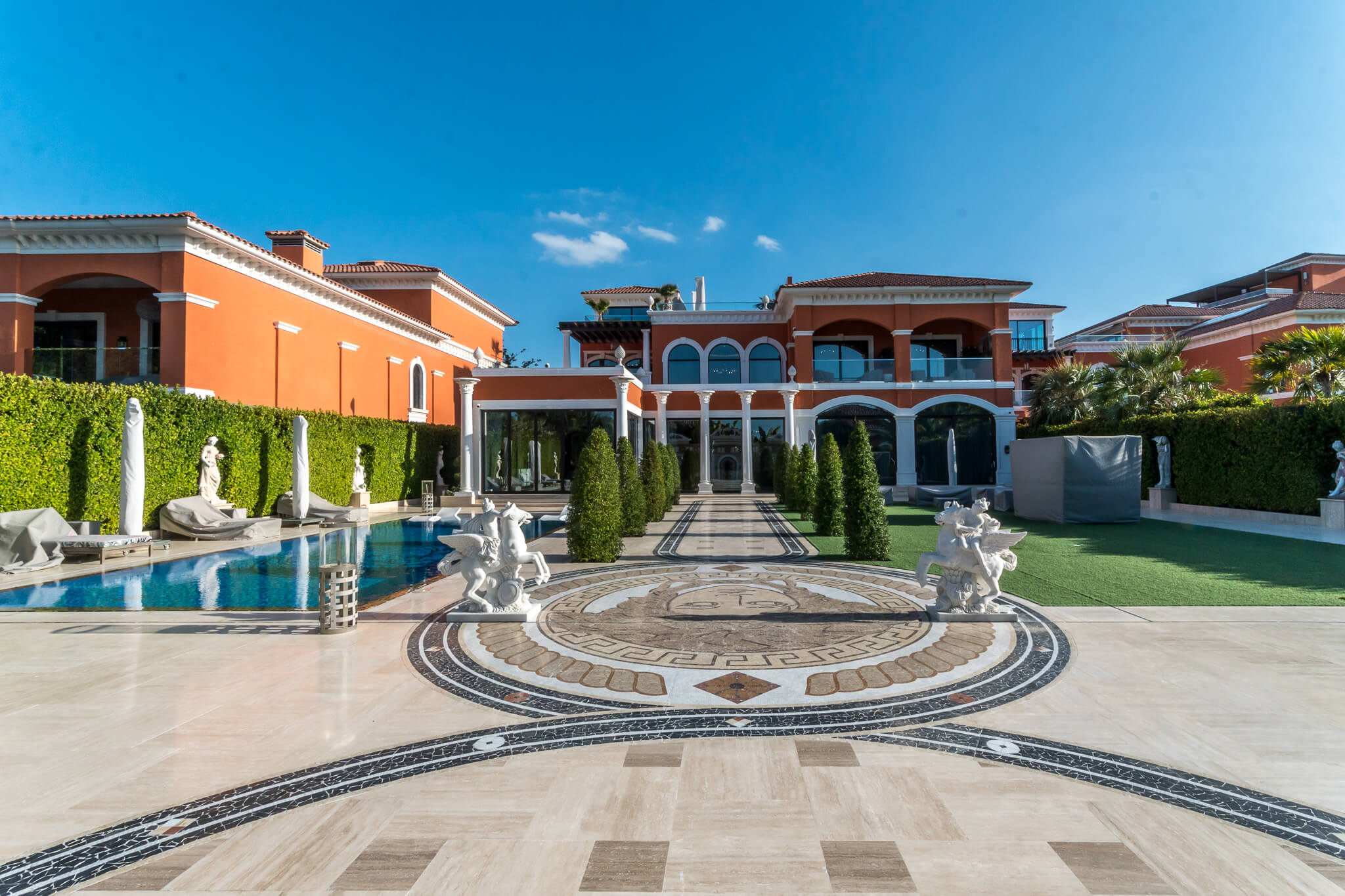 Define Luxury