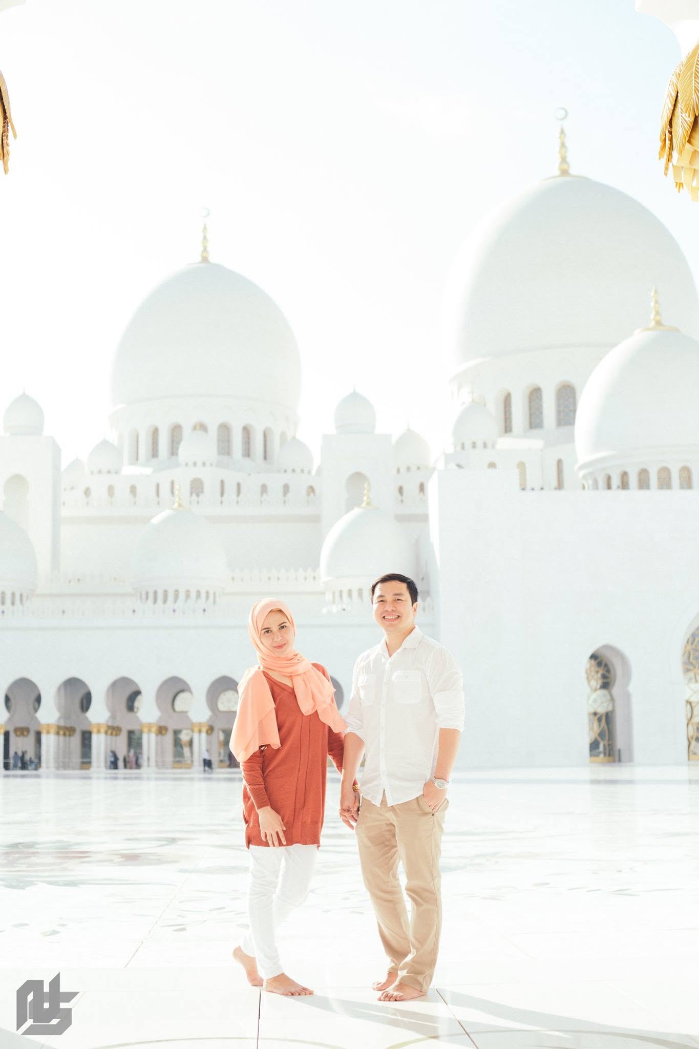 Love Across the Emirates